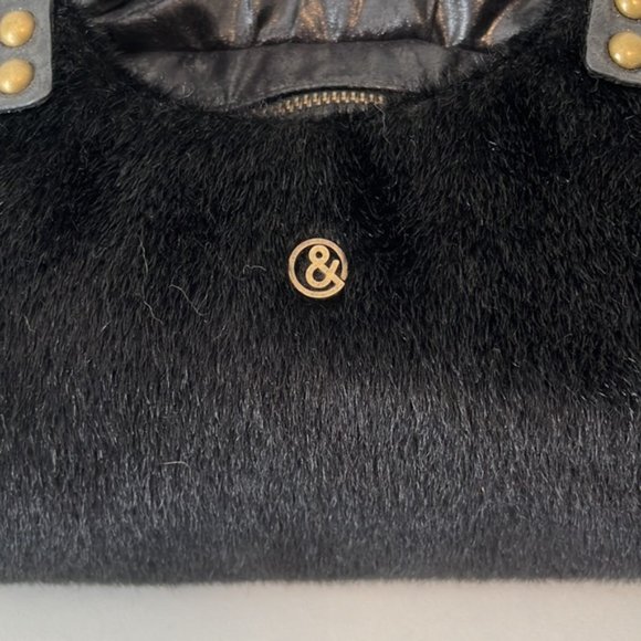 NWOT Matt & Nat faux fur and vegan leather bronze studded handbag - Picture 3 of 8
